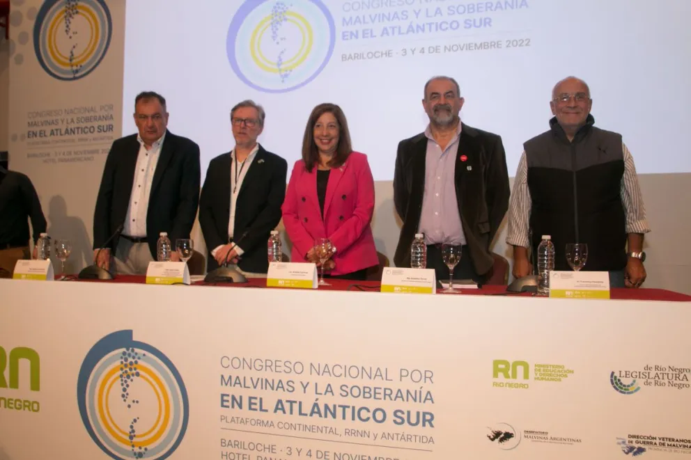 “Nos preocupa la identidad nacional, la integridad territorial”