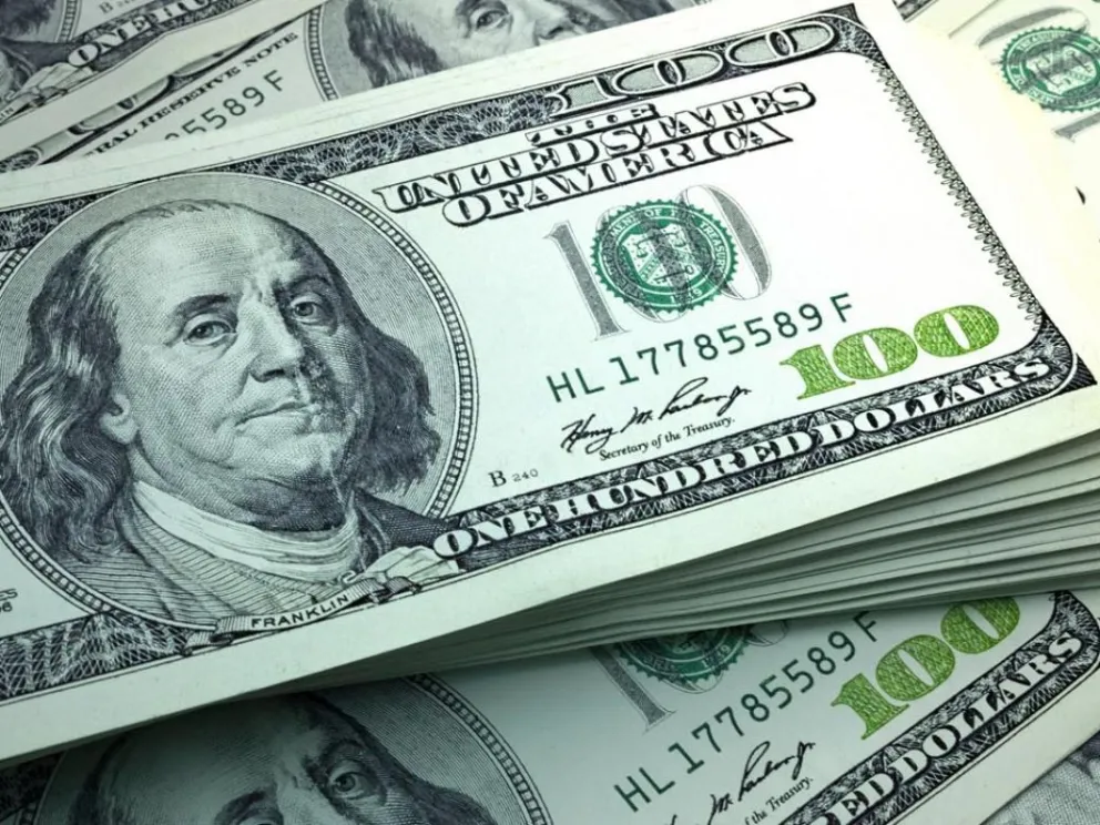 El dólar blue finalizó la semana con una leve suba 