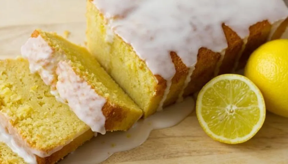 Budín glaseado de ricota y limón: manjar para la merienda
