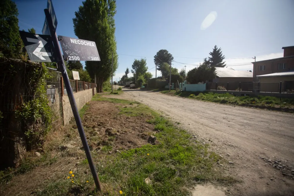 En estado de ebriedad trató de asesinar a su expareja y atacó a efectivos policiales