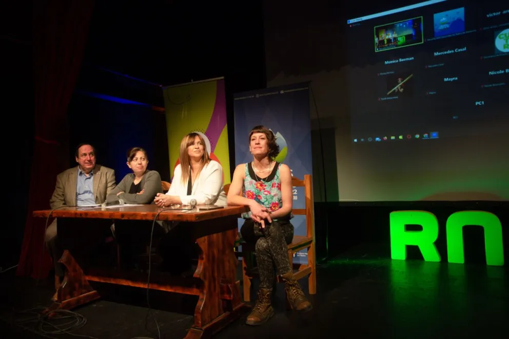 Presentación de "Nevadas Escénicas" con distintos aportes al arte