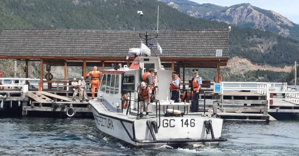 Encontraron el cuerpo de un hombre flotando en el lago Lácar
