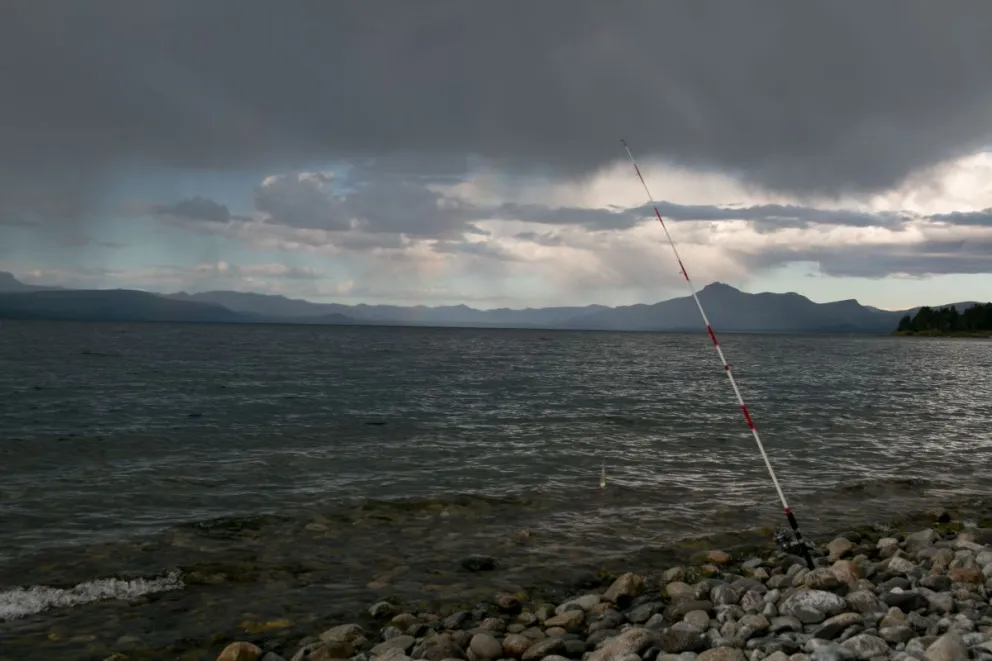 Podrán estar acompañadas por abundante caída de agua.