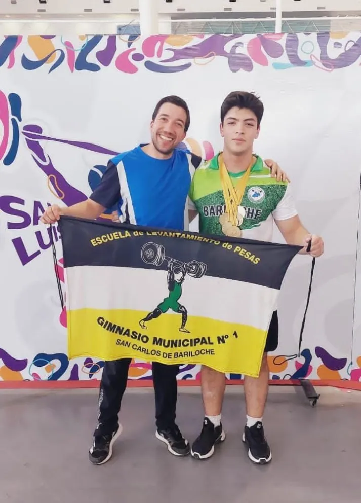 Dante Pizzuti rumbo al mundial de levantamiento de pesas