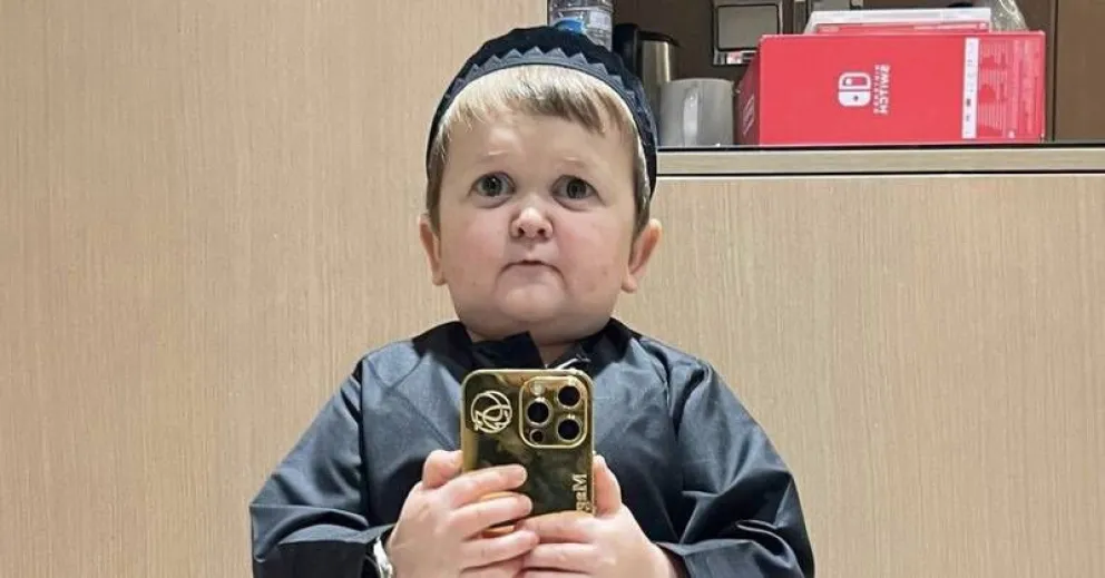 Hasbulla ya está en Bariloche y subió una historia desde el hotel