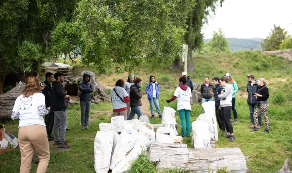 Proteccionistas recolectaron 87 kilos de residuos en la playa del kilómetro 4