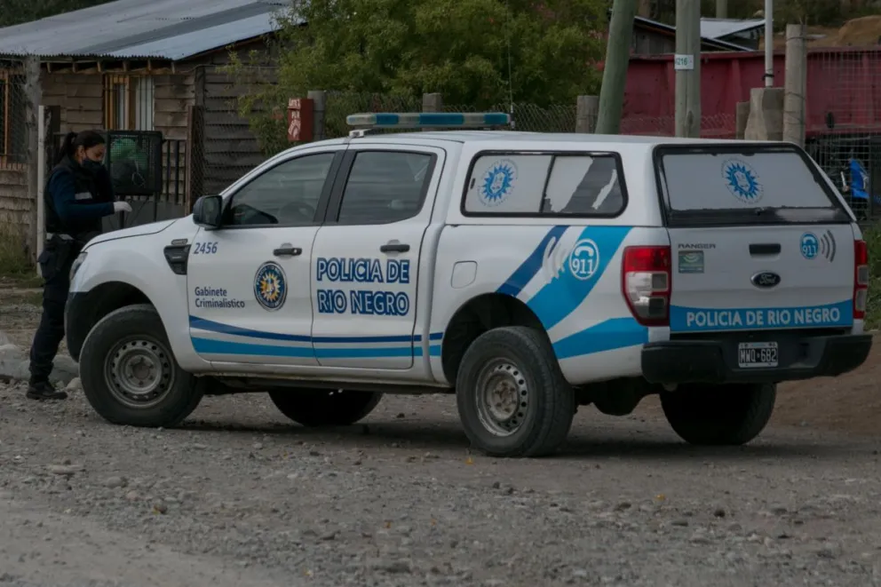 Cuidaba a su amigo enfermo y cuando llegó lo encontró muerto