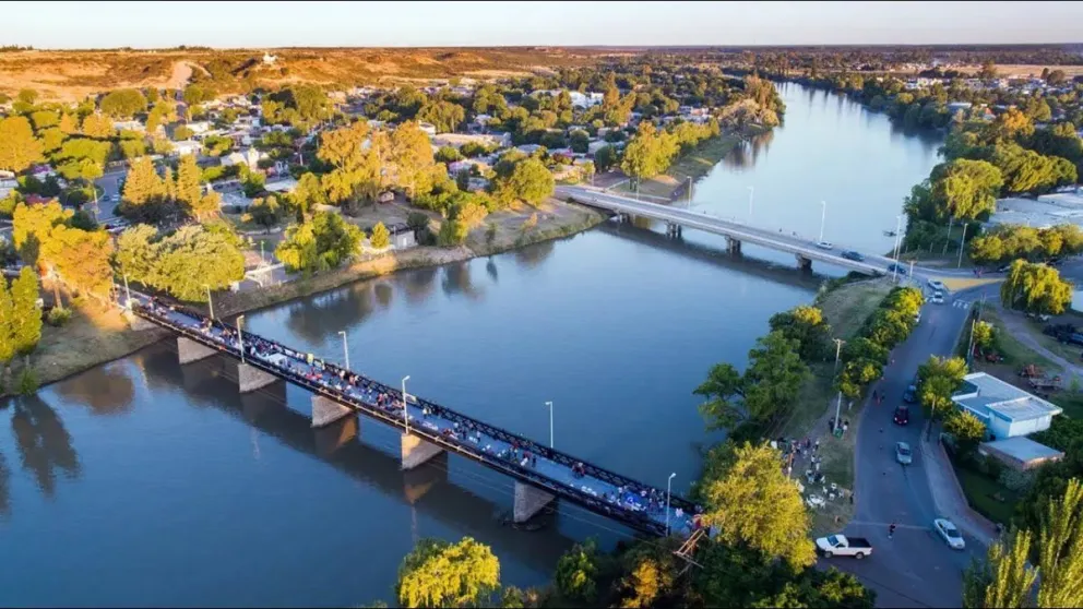 Fuerte rechazo a la propuesta de Buenos Aires para extraer agua del río Negro 