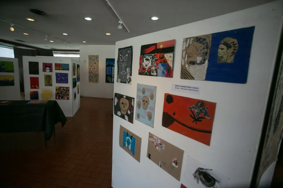 Muestra anual de arte de la ESRN 20 como una "forma de ver el mundo"