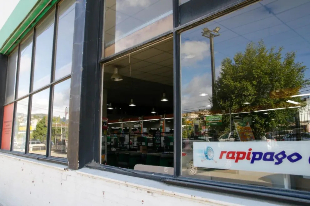 Ingresaron por la madrugada y se llevaron cerca de cincuenta mil pesos de un supermercado