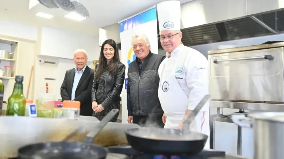 Aún hay tiempo de inscribirse en los cursos de gastronomía para afiliados de PAMI en Bariloche