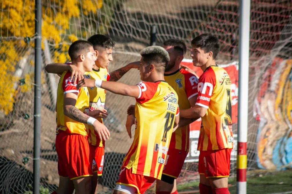 Cruz del Sur se la juega en Centenario