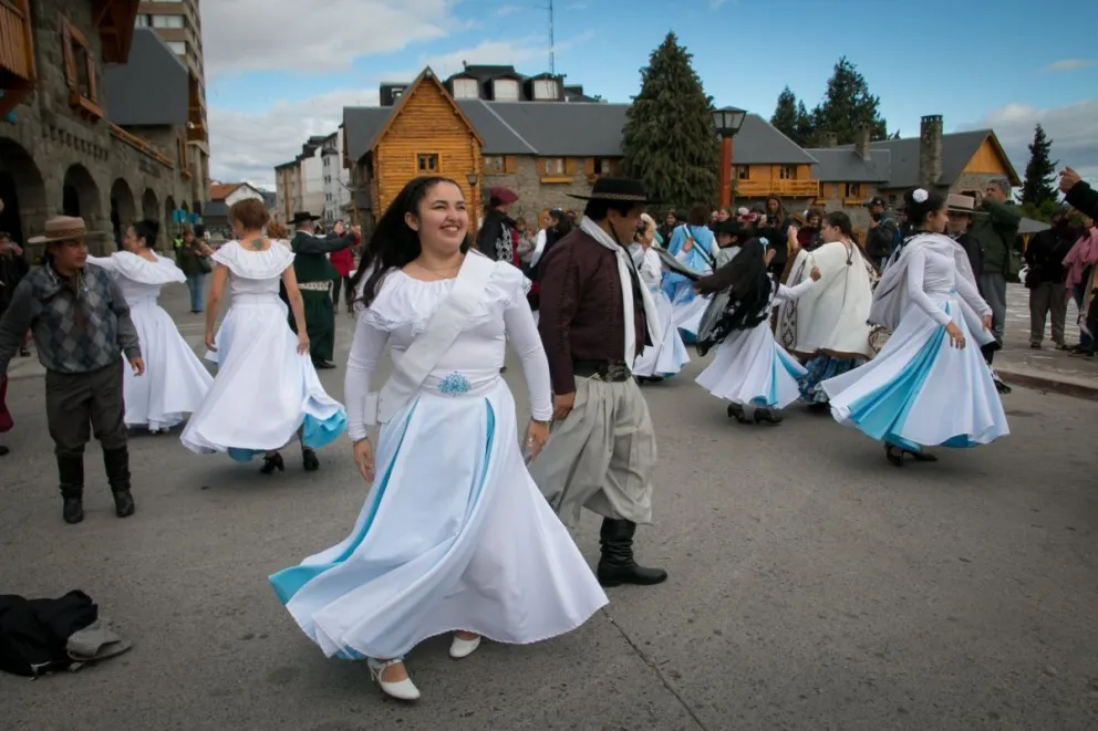 Desfile del Día de la Tradición: Cronograma de cortes de calles