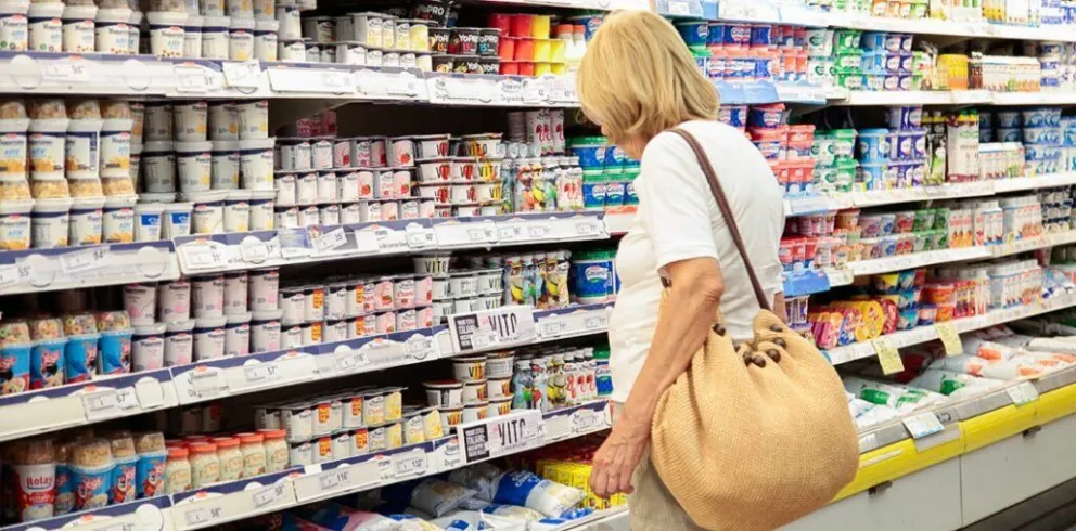 La canasta básica aumentó 9% en octubre: cuánto necesitó una familia para no ser pobre