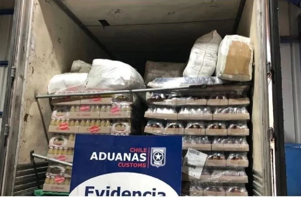 Camionero chileno intentó ingresar 2700 prendas de vestir de contrabando