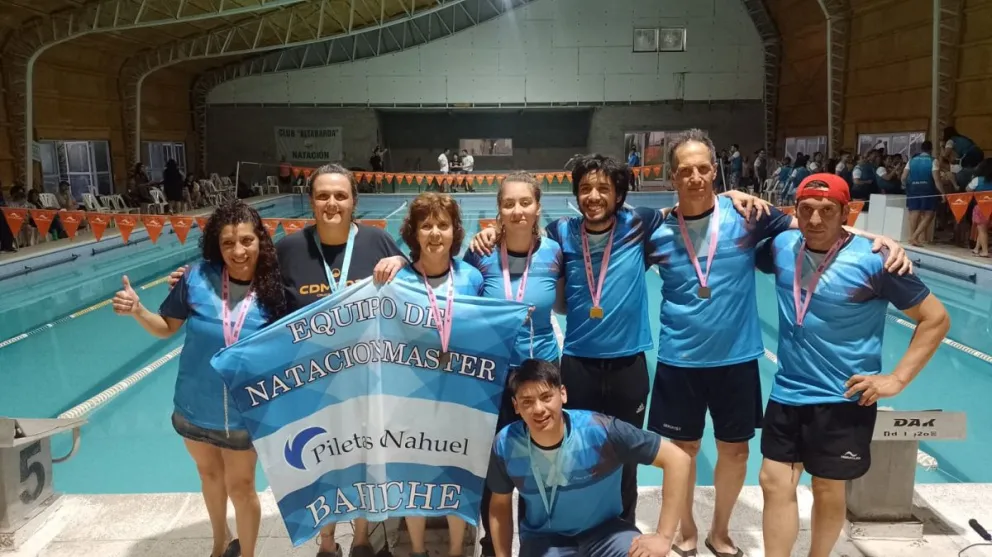 Bariloche presente en el cierre del Patagónico de Natación Máster 2022