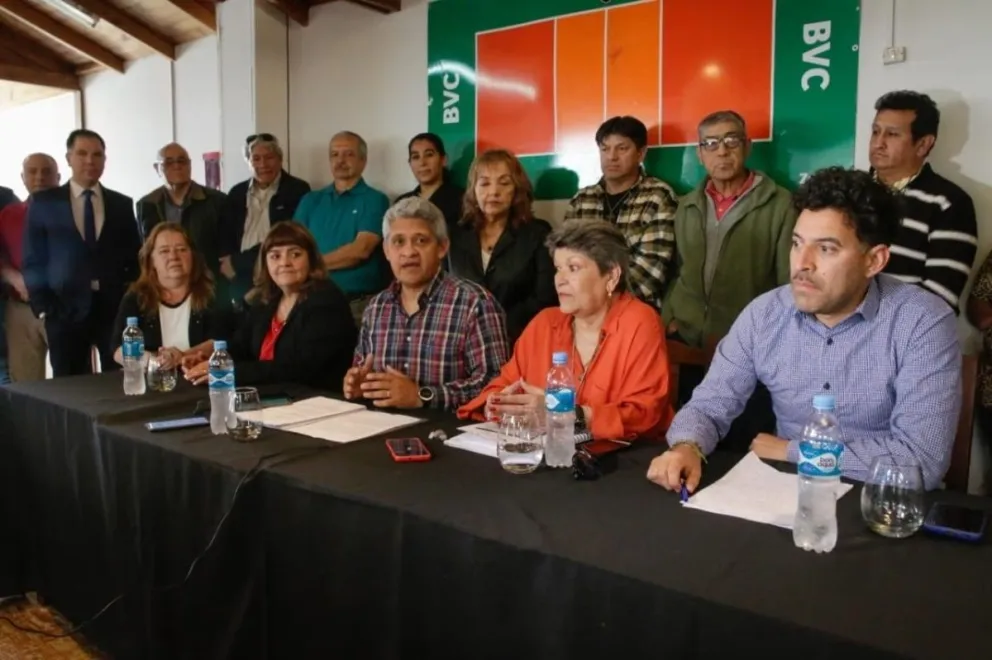 Lista Roja:  "Poner a la CEB al servicio del vecino y parar el endeudamiento"