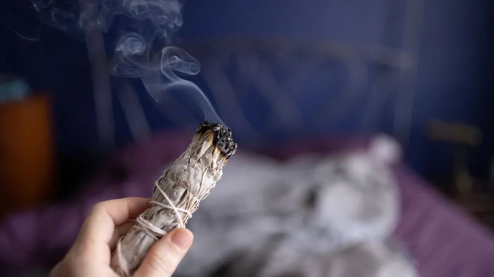 Trágico: prendió un sahumo, incendió su casa y se quemó el 85% del cuerpo 