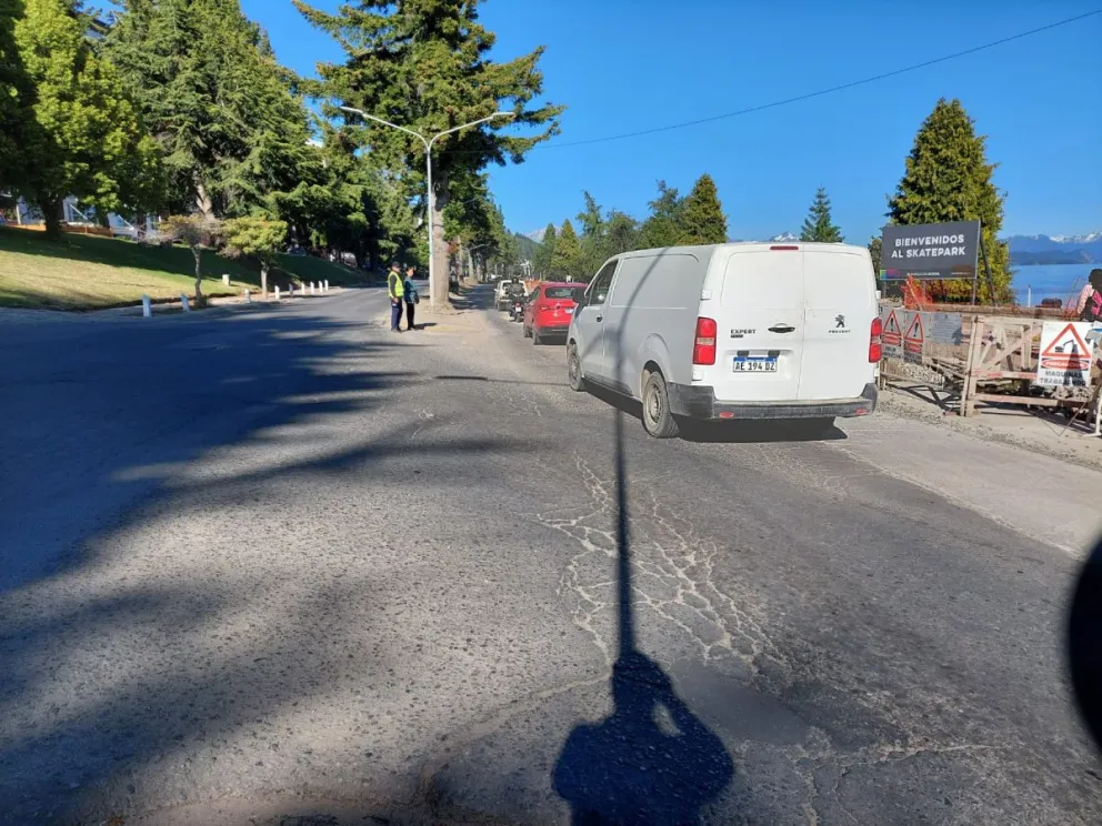 Se reestableció la circulación de doble mano en la Costanera