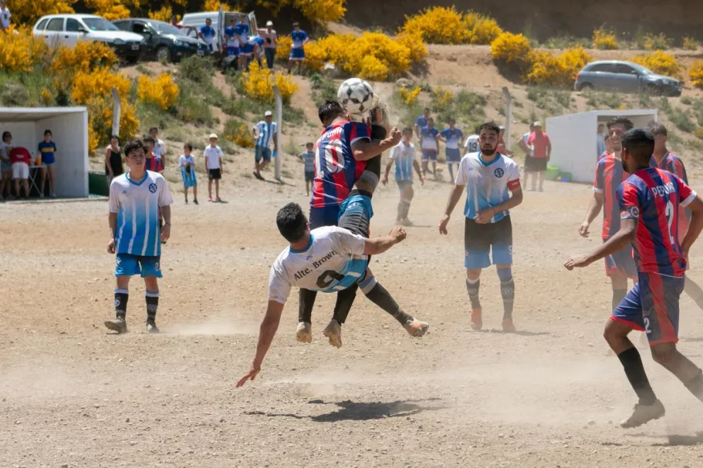 En el Vivero hubo goles para todos los gustos