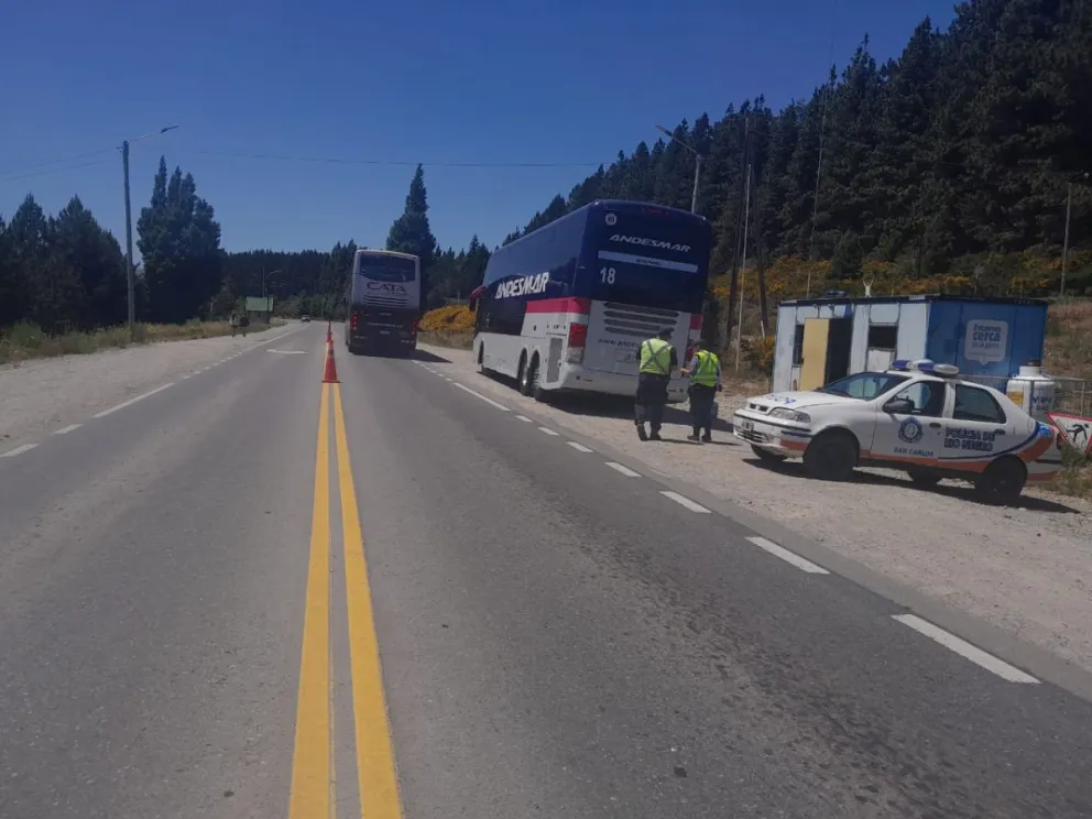 Decomisaron 80 litros de combustible a un chofer de colectivos de larga distancia 