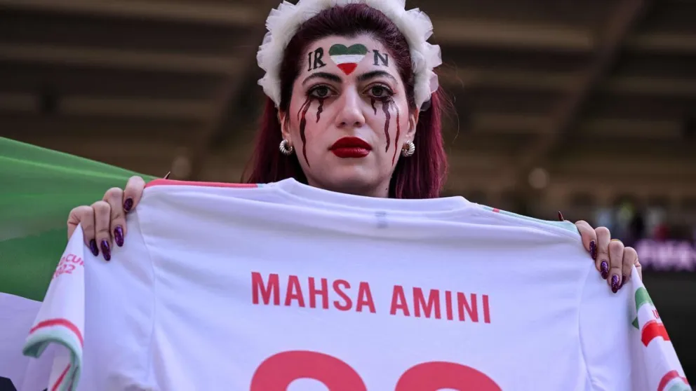¿Qué pasó con la mujer iraní que protestó por Mahsa Amini en el Qatar?