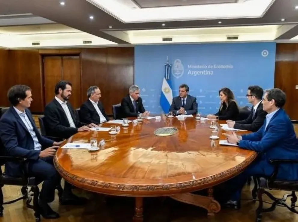 El gobierno anunció que sumarán los combustibles a Precios Justos