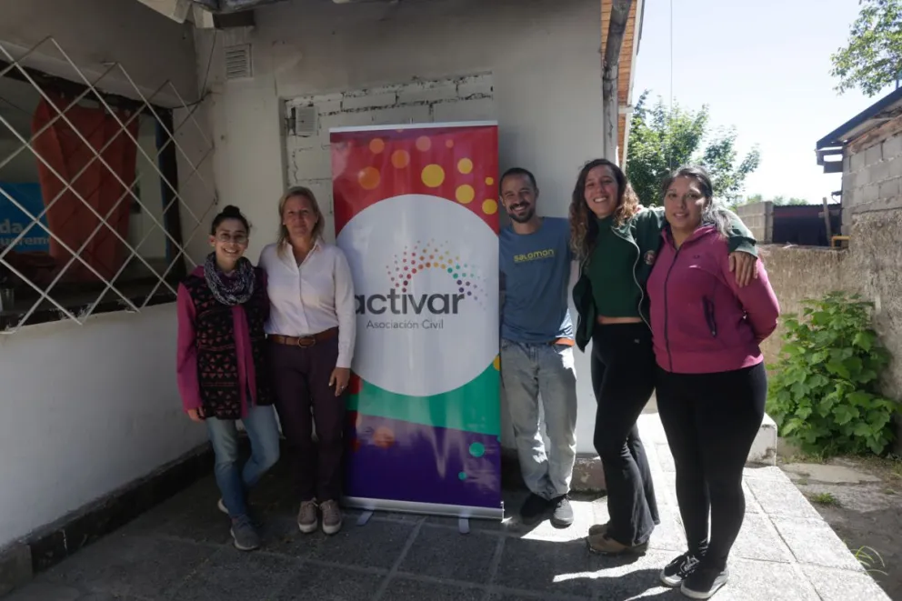 Microcréditos de hasta cien mil pesos para emprendedores y productores locales 