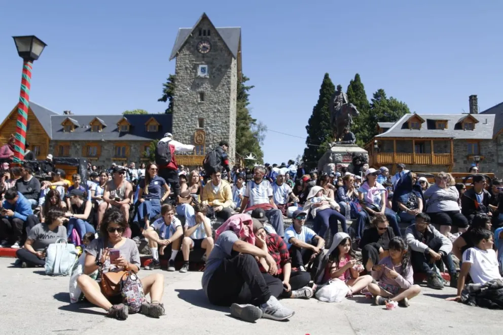 Por el viento, no se realizó la transmisión del partido en el Centro Cívico