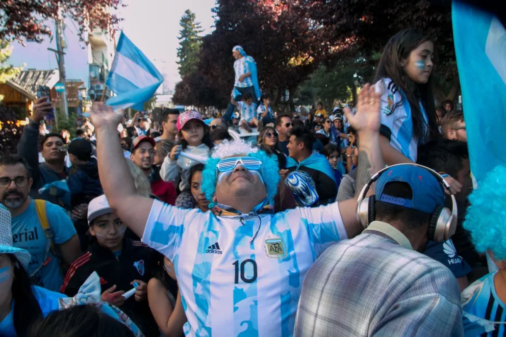 El Centro Cívico se vuelve a vestir de celeste y blanco para ver Argentina versus Australia