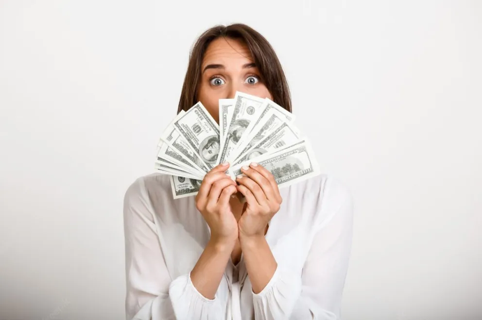 Con suerte: estos son los 5 signos del zodíaco que más atraen el dinero