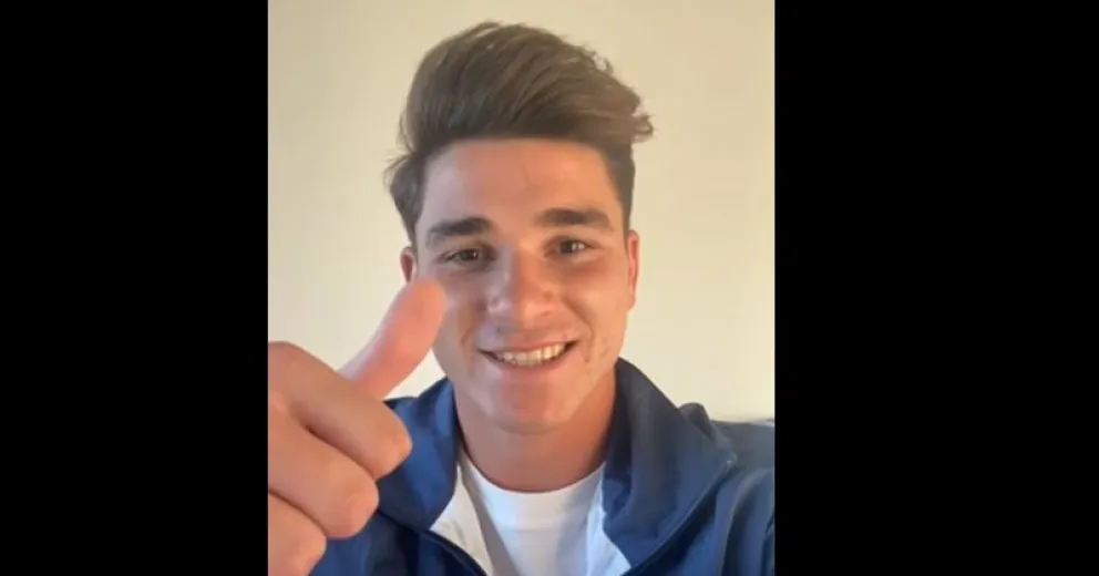 Mirá el saludo que grabó Julián Álvarez para la gente de Bariloche