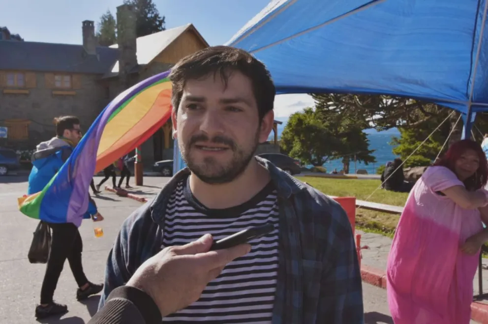 El cambio de fecha de la Marcha del Orgullo por el partido de Argentina se debió al temor