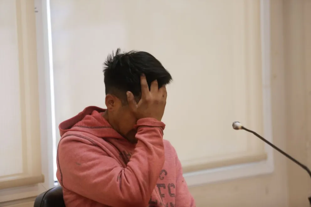 ¿Cómo fue el desarrollo de la audiencia por el policía golpeado?