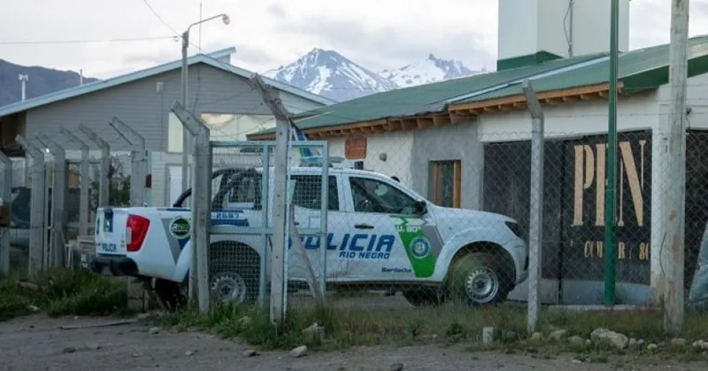 Vecinos demoraron a dos ladrones cuando sustraían elementos de un vehículo en el San Francisco