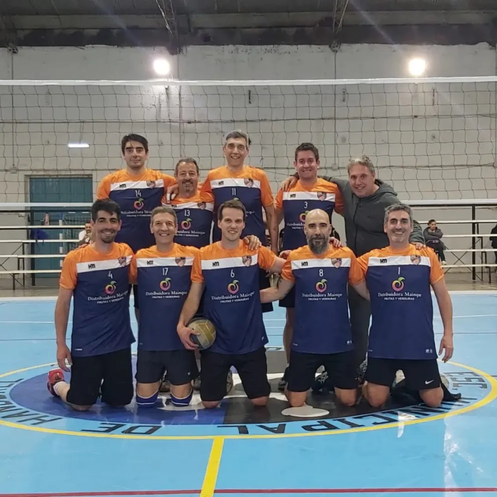 Bariloche presente en el 3er Máster Patagónico de Voleibol