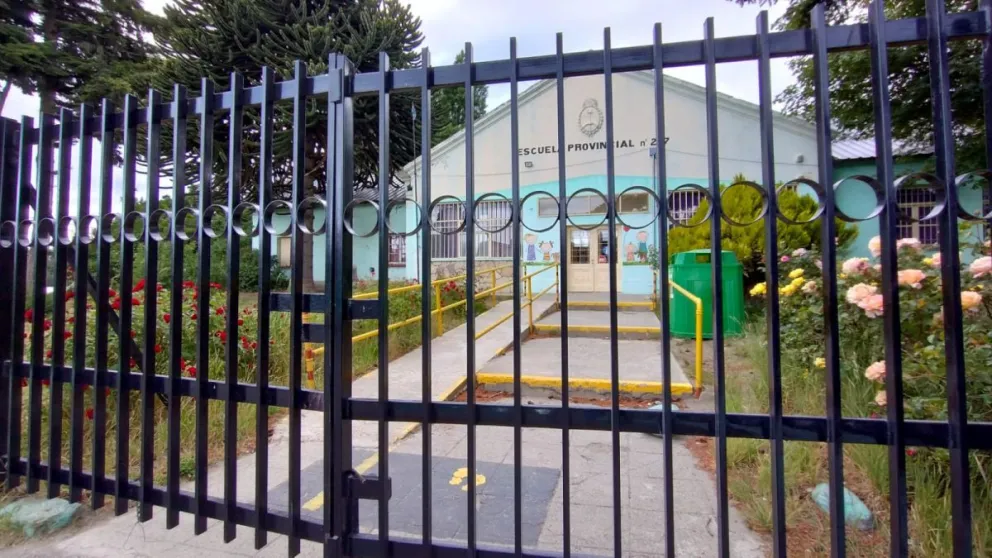 Docentes amenazan: "Si el Gobierno cambia la fecha de inicio de clases, también se corre la medida de fuerza"