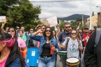 Trabajadores nucleados en ATE y UnTER se manifestaron en la rotonda del Ñireco 
