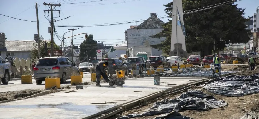 Completan intervención en el tendido eléctrico de la avenida Bustillo