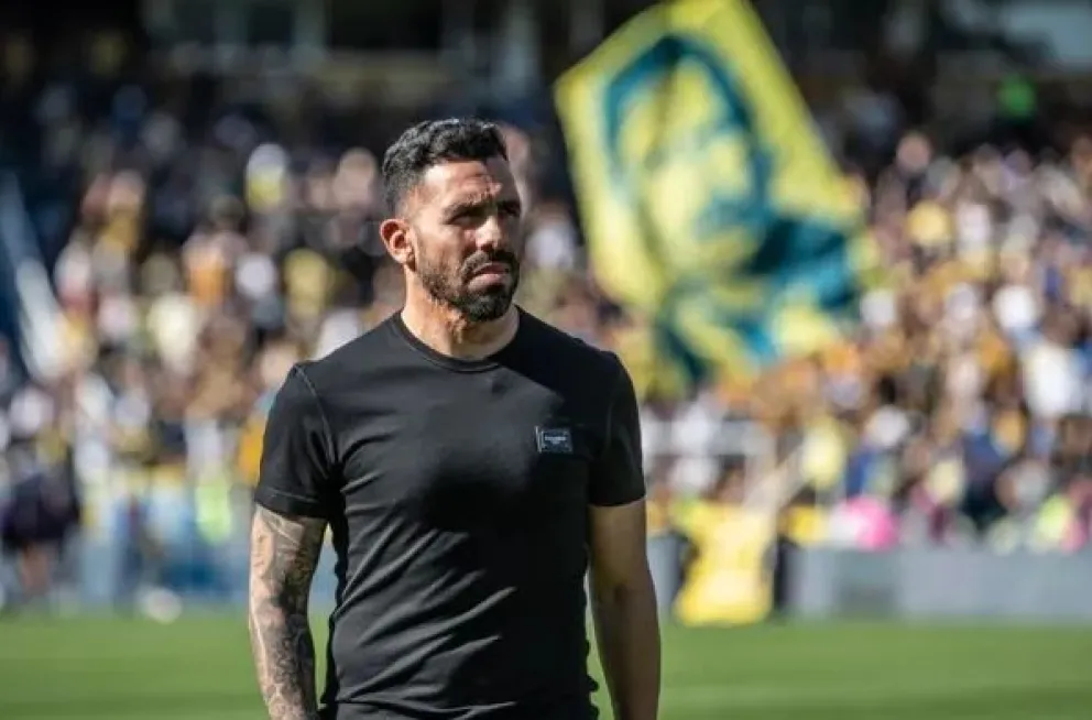 Carlos Tevez fue intimado por la Justicia y deberá pagarle una increíble suma a la AFIP