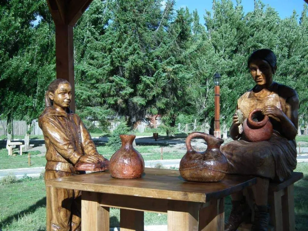 Invitan a las tres jornadas del encuentro de talladores en madera