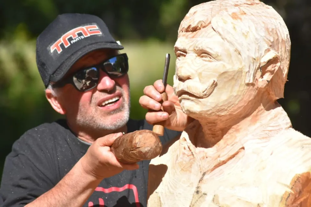 El encuentro de talladores en madera sigue sorprendiendo por la calidad de las obras