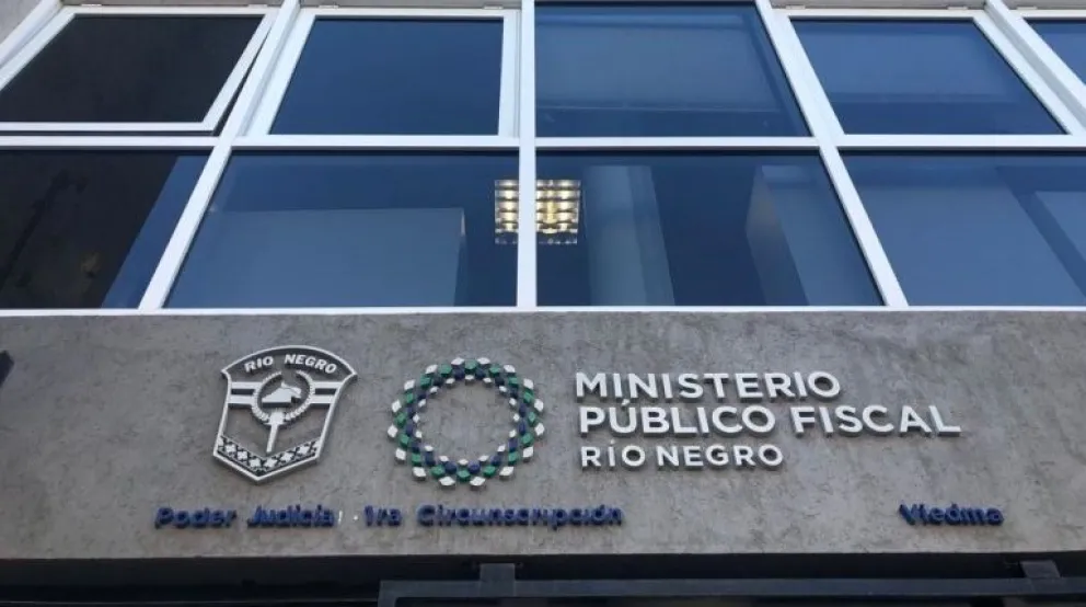 Formularon cargos a un viedmense por tenencia de imágenes de abuso sexual infantil