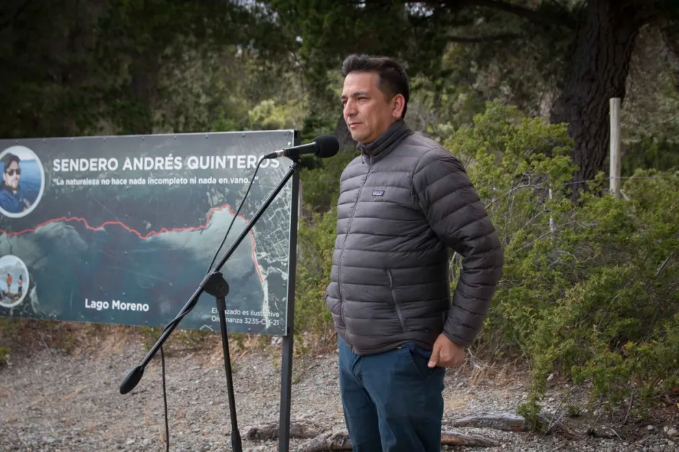 El tío del kayakista desaparecido en el lago Moreno quiere ser intendente de Dina Huapi