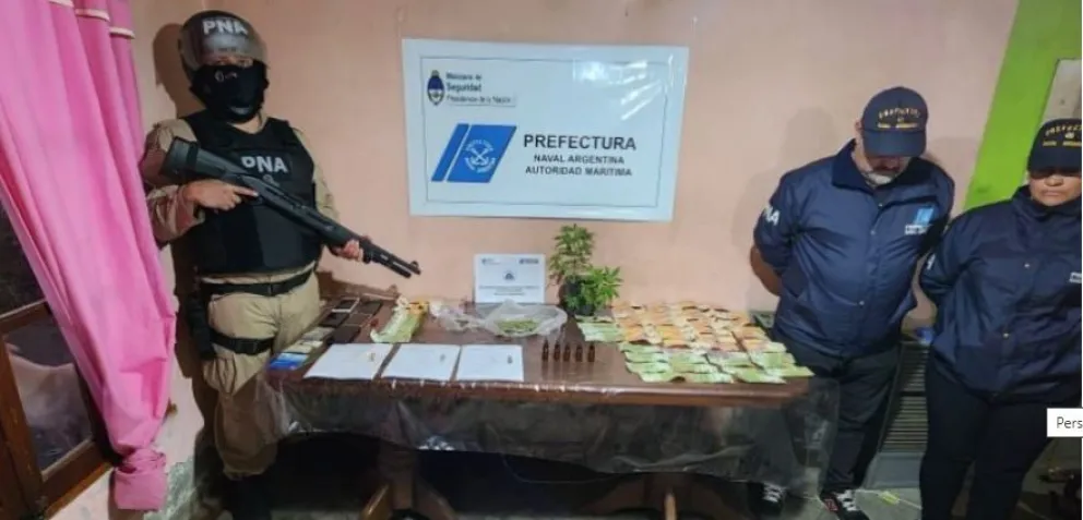 Personal de Prefectura incautó droga y dinero en dos allanamientos