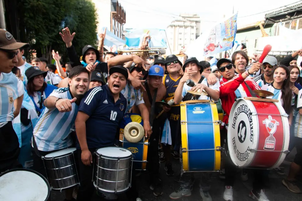 Emotivo video de los festejos en el centro de Bariloche