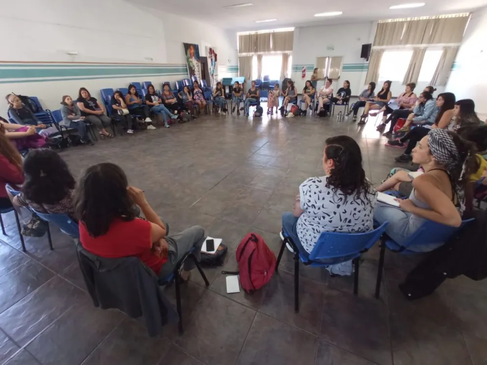 En Bariloche: se viene el "Encuentro Plurinacional de Mujeres, Lesbianas, Travestis, Trans Bisexuales, Intersexuales y No binaries"