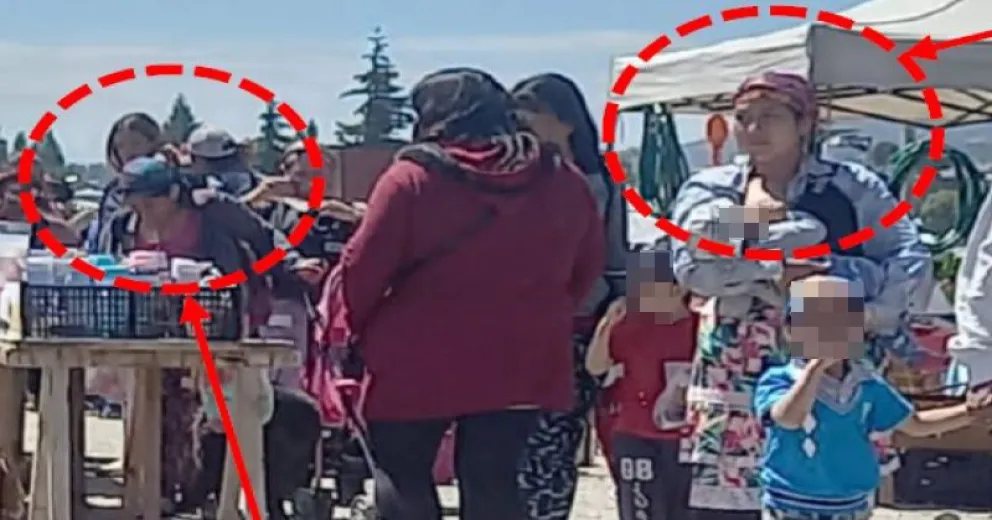 Una de las mujeres mapuche con prisión domiciliaria fue vista mientras recorría la feria Emaús