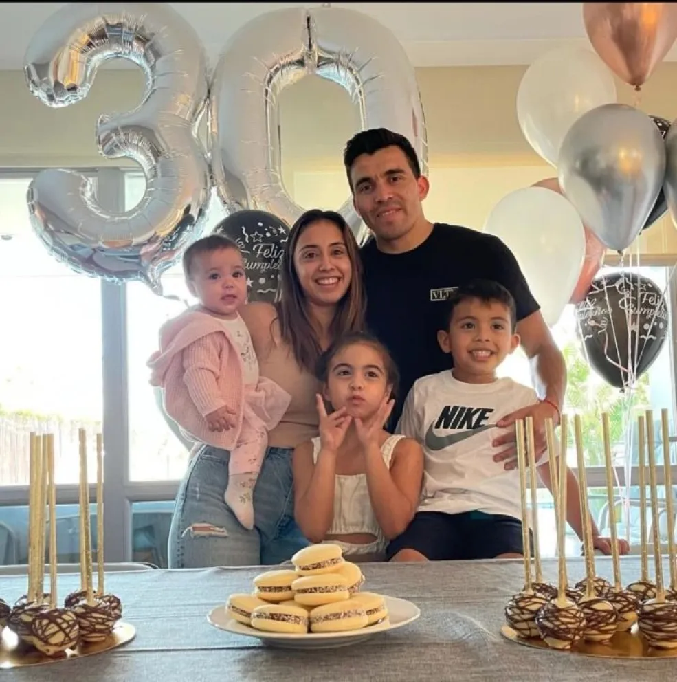 La esposa del Huevo Acuña emocionó a todos con una carta sobre el sacrificio del jugador para ganar el Mundial: “Sos increíble”