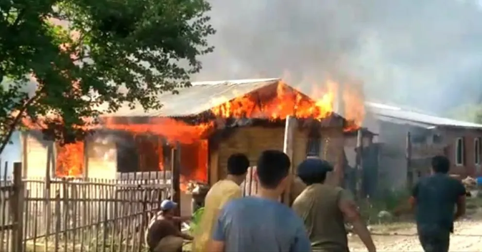 Investigan un incendio presuntamente intencional de una vivienda